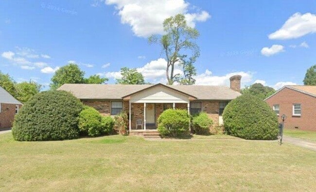 Building Photo - 1206 Burlington Dr