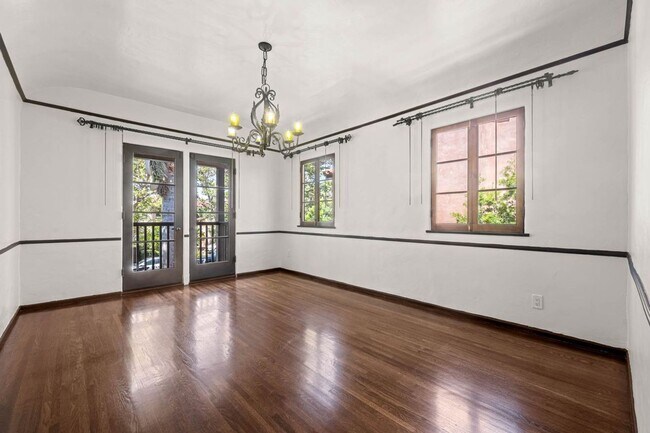 Building Photo - 6228-6228 W 6th St