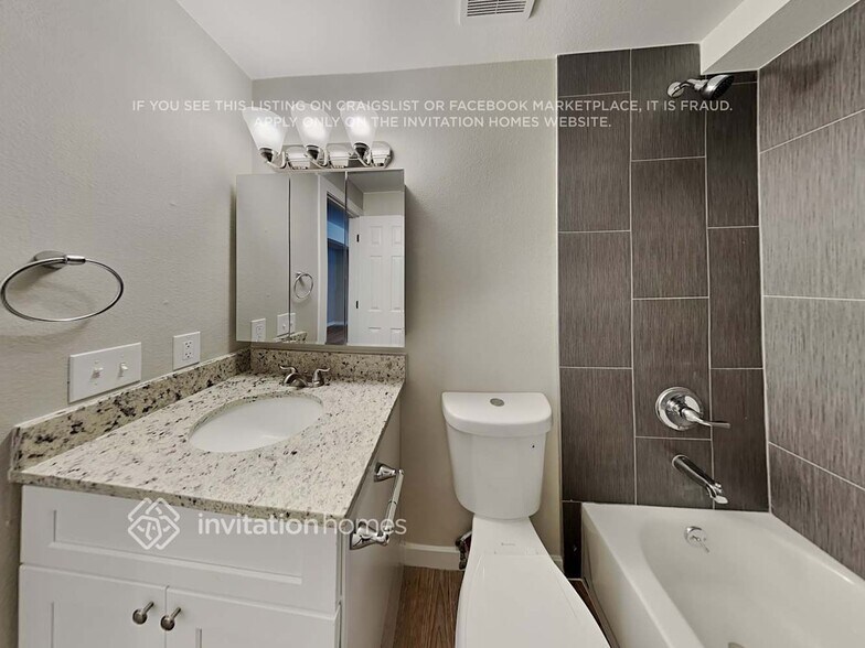 Building Photo - 6925 Weeping Willow Dr