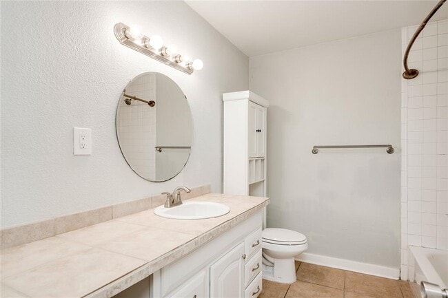 Building Photo - 8314 Polar Dr