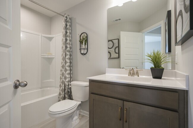Building Photo - 5339 Bellflower Hls