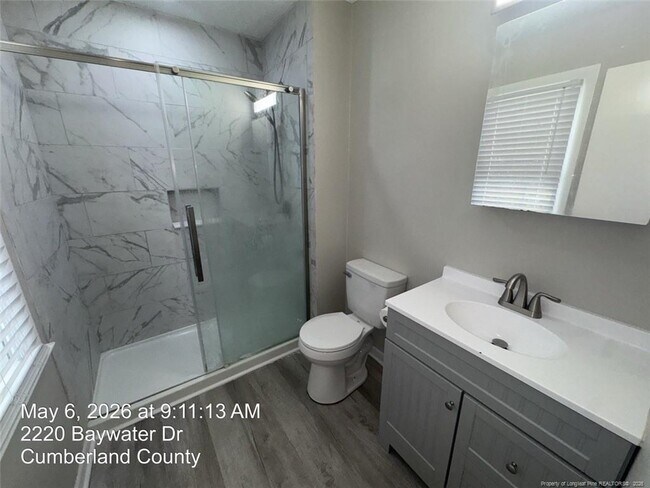 Building Photo - 2220 Baywater Dr