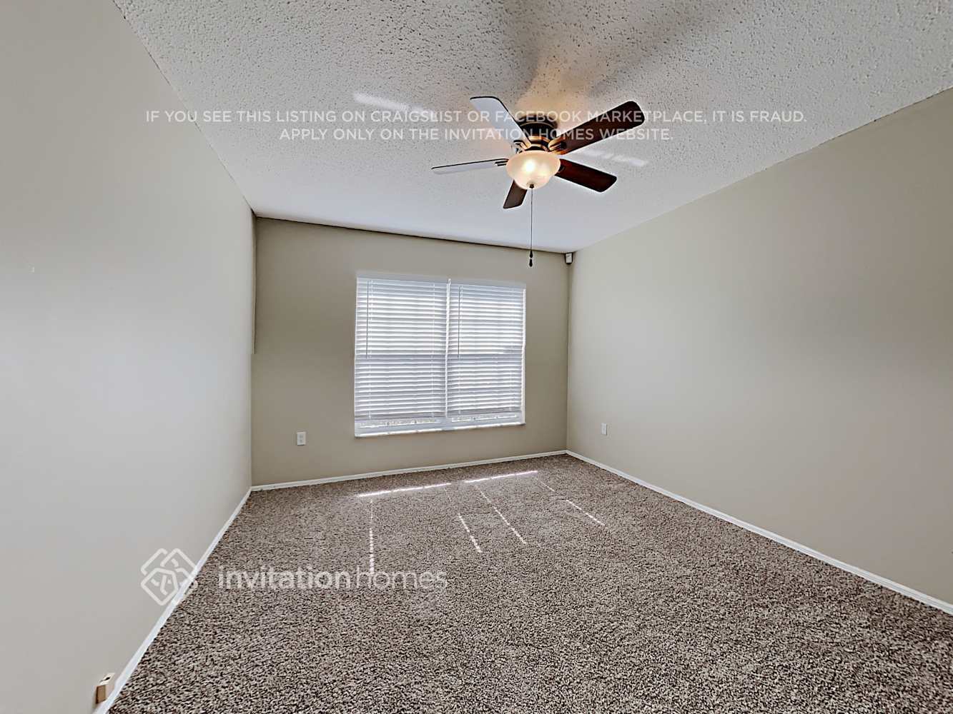 Building Photo - 5555 Starling Loop