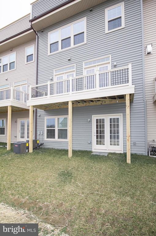 Building Photo - 2912 Middleham Ct