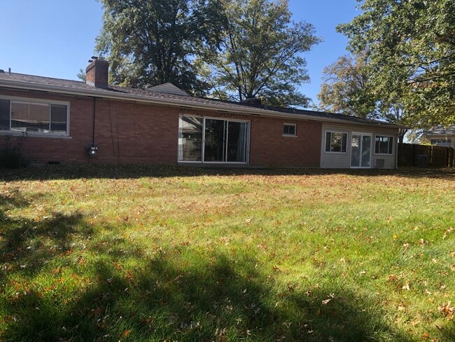 Backyard view - 302 Coronation Dr