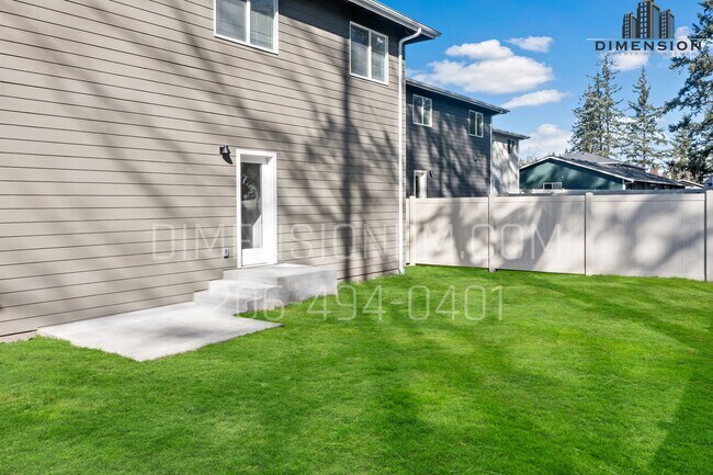 Building Photo - 17517 29th Ave E