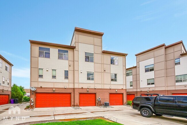 Building Photo - 10254 E 29th Dr