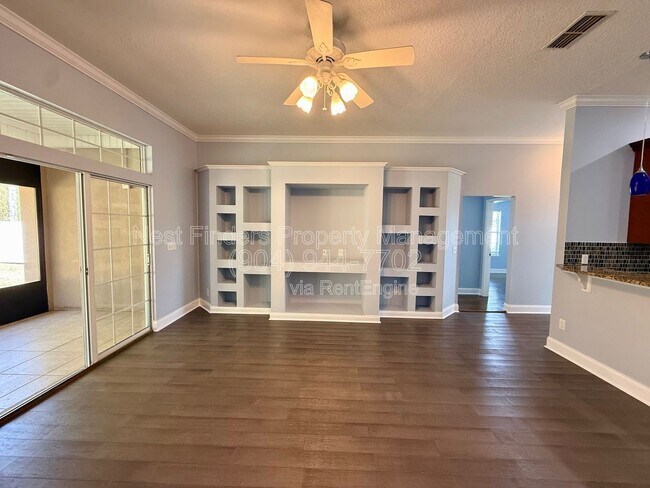 Building Photo - 11304 Landing Estates Dr