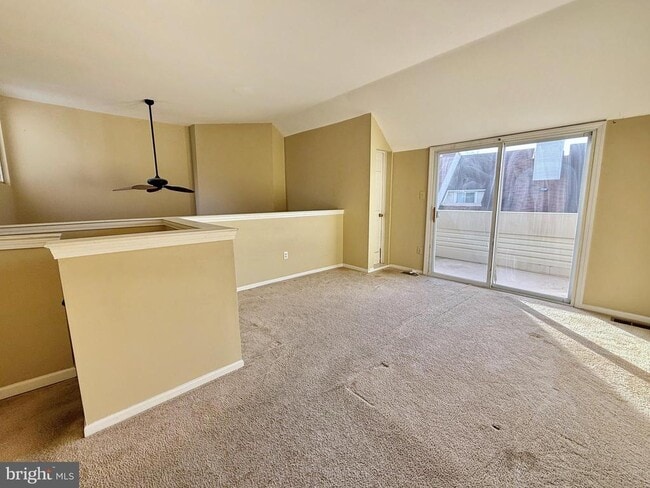 Building Photo - 263 Tavistock Rd