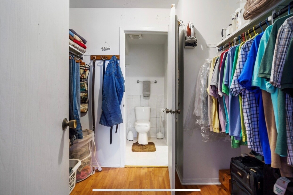 Building Photo - 103 W Elk Trl