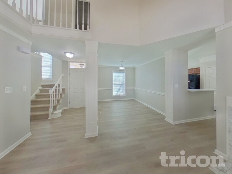 Building Photo - 5704 Ebley Ln