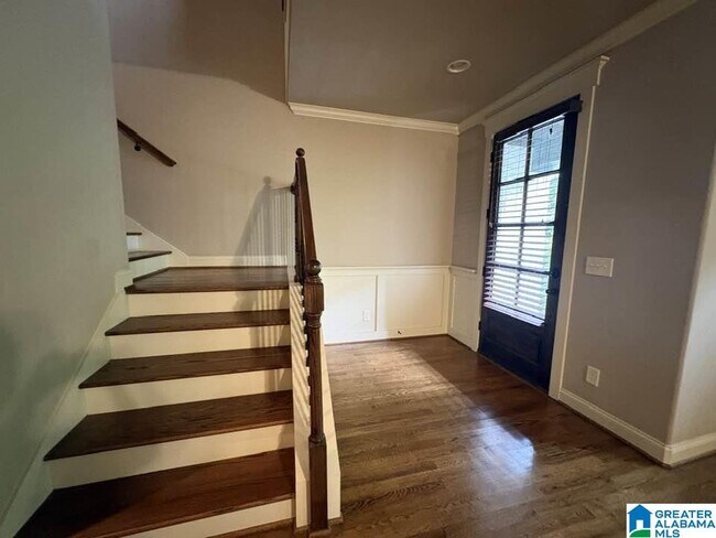 Building Photo - 305 Heritage Dr
