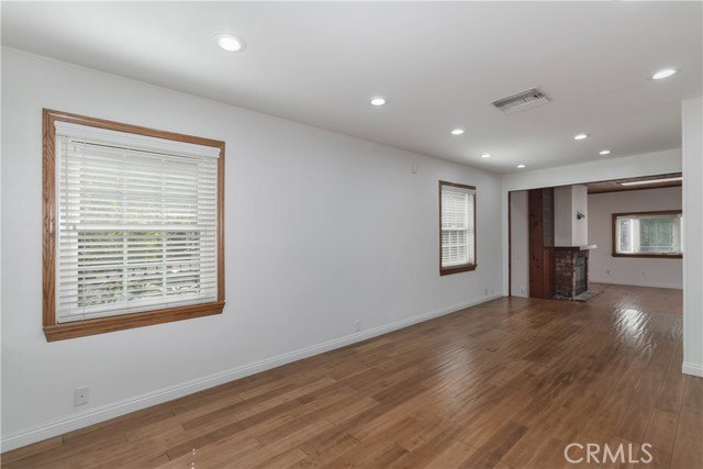 Building Photo - 6313 Bluebell Ave