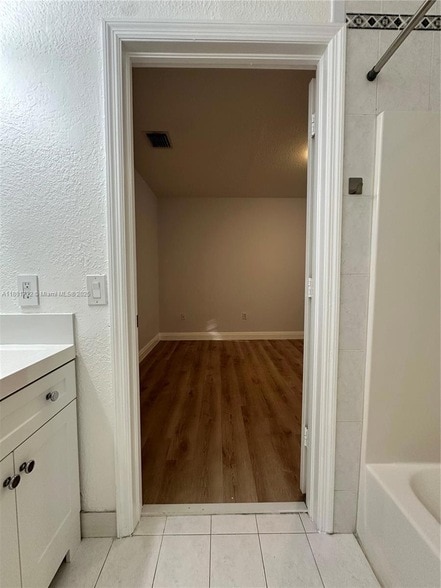 Building Photo - 17425 NW 75th Pl