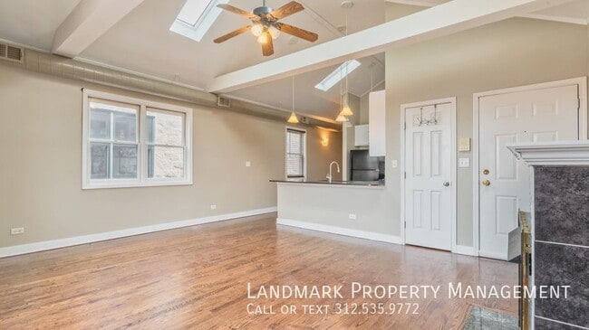 Building Photo - 2329 W Harrison St