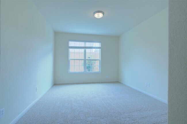 Building Photo - 1139 Glenwood Canyon Ln