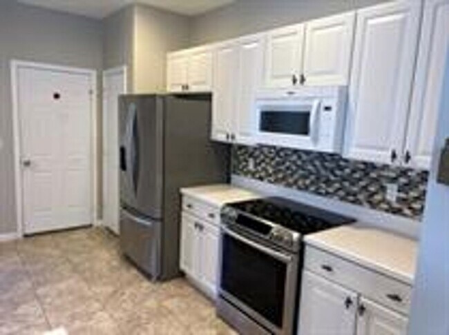 Building Photo - Welcome to Suncity 55+ Community