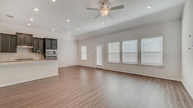 Building Photo - 2208 Gadwall Ct