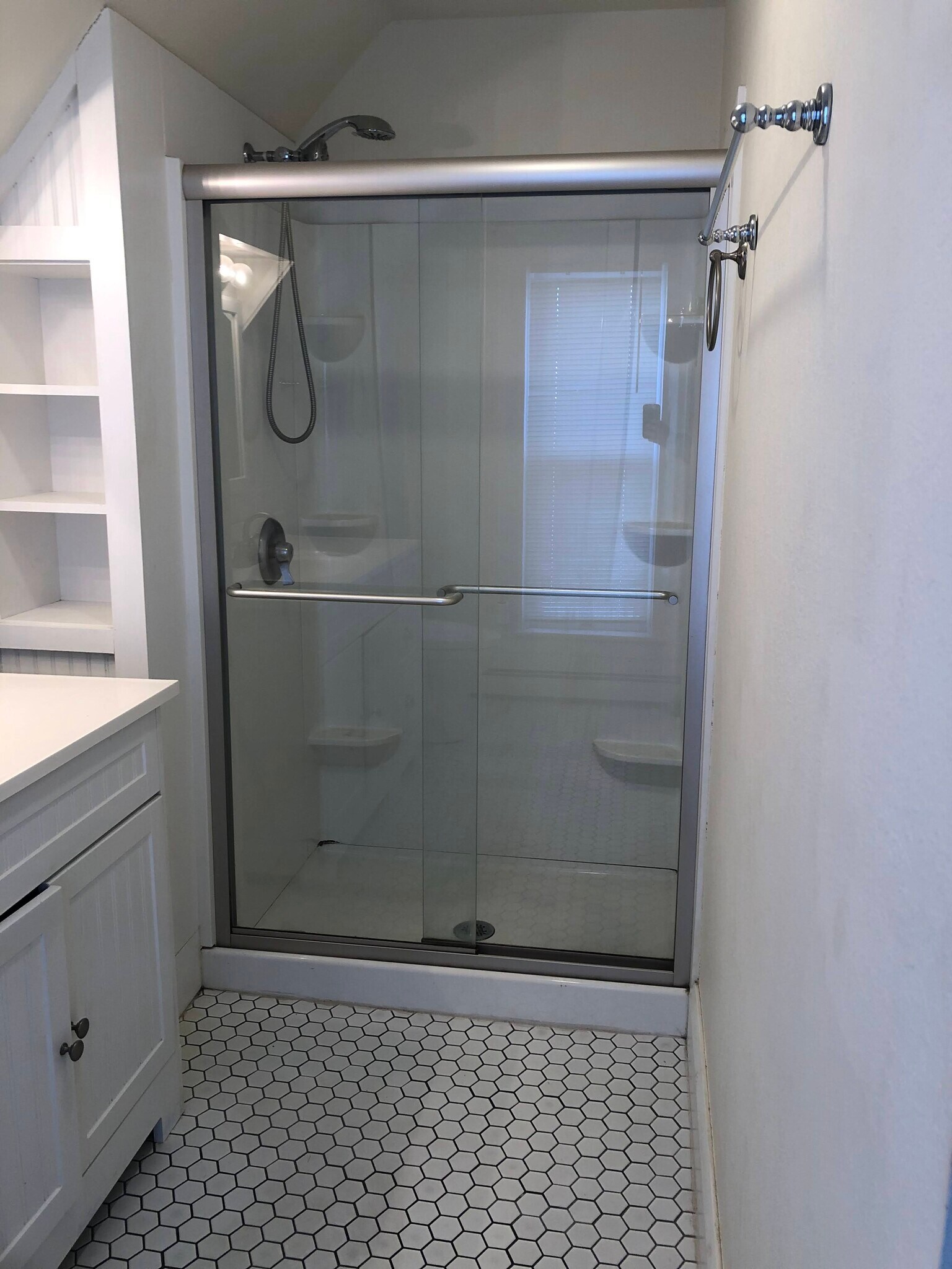Shower - 8 School St
