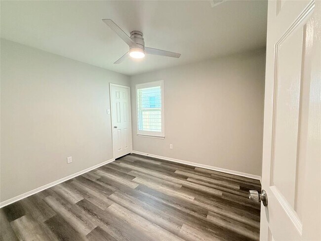 Building Photo - 27233 Crevalle Jack Ln