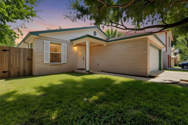 Primary Photo - 4003 Reeders Dr