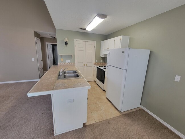 Building Photo - 7470 Harvest Village Ct