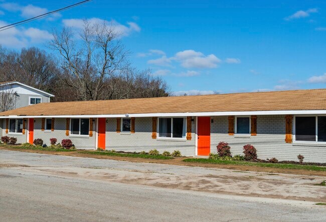 Building Photo - 4008 Knight Rd SW