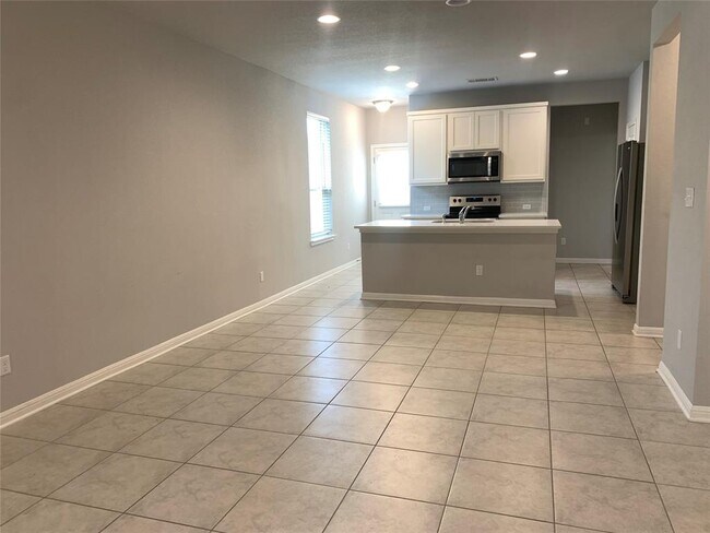 Building Photo - 241 Syrah Ct