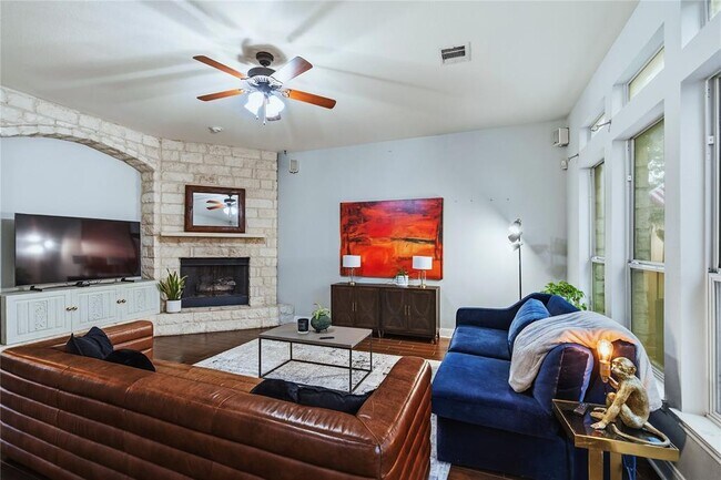 Building Photo - 12113 Portobella Dr