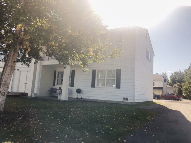 Building Photo - 3934 W 30th Ave