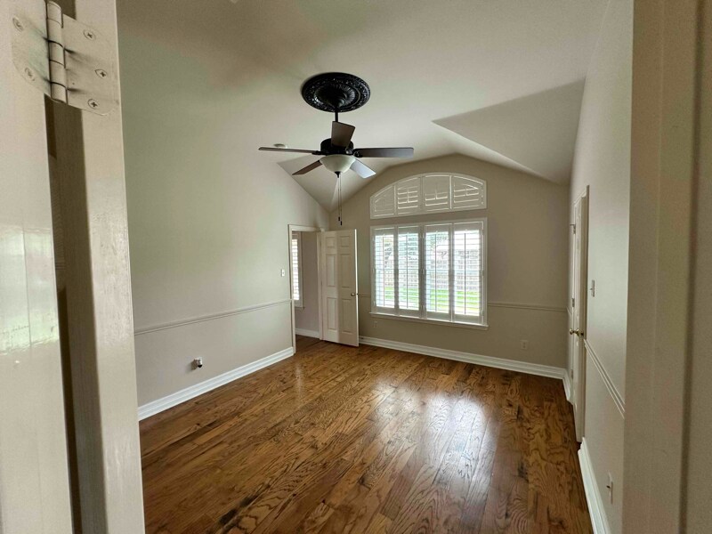 Building Photo - 1630 Cedar Elm Dr