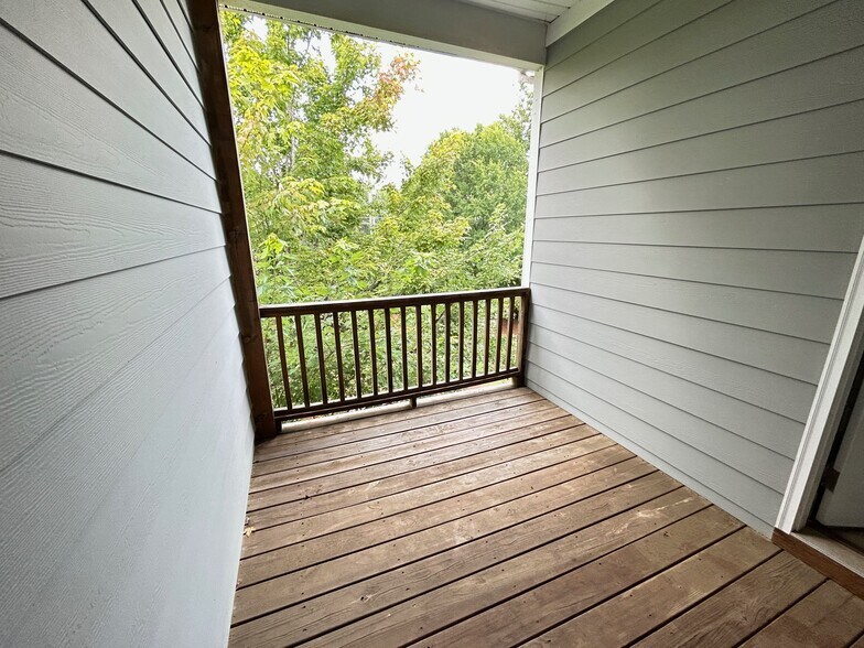 Building Photo - 105 Havelock Ct