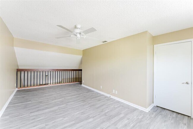 Building Photo - 9313 Ketay Cir