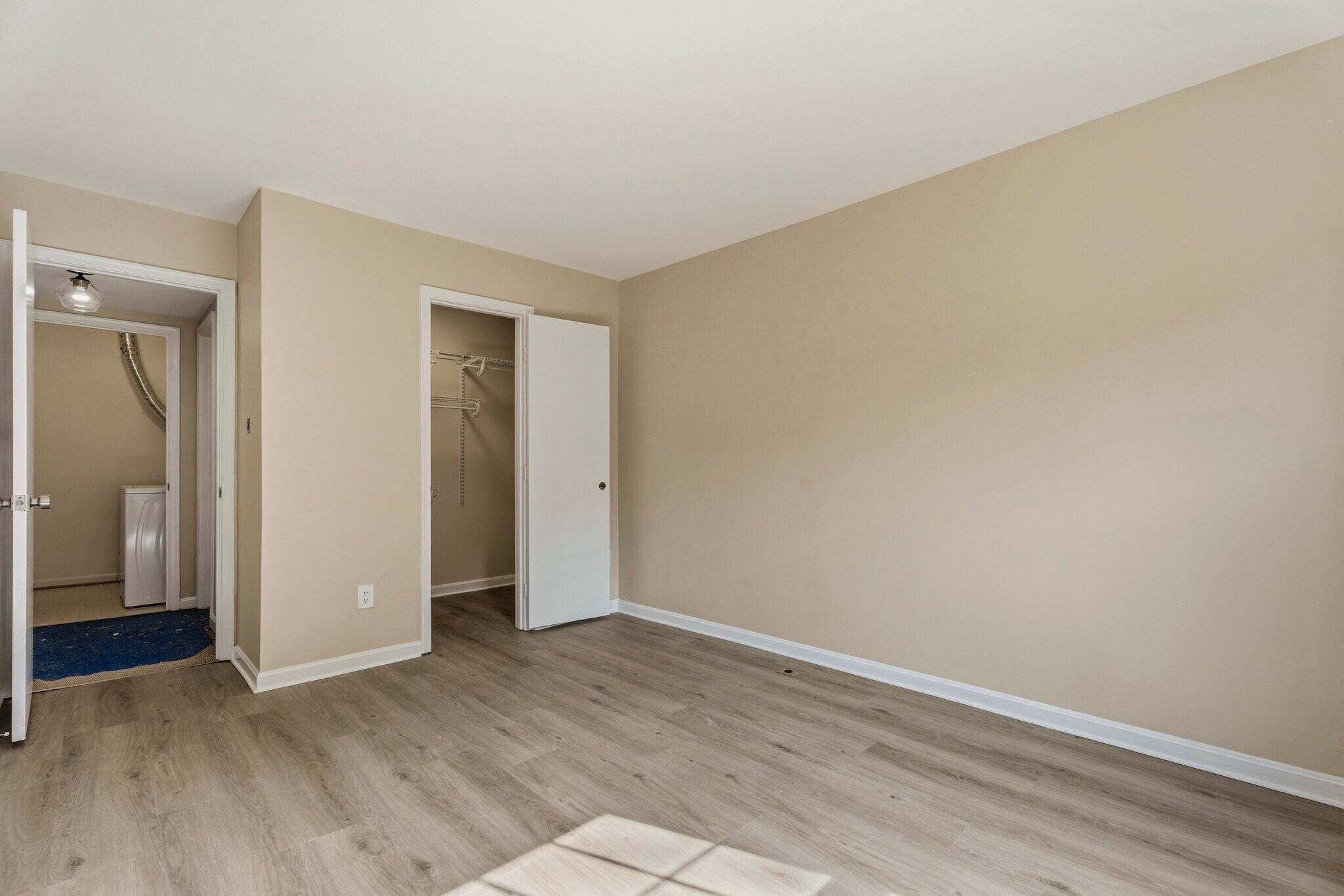 Building Photo - 11640 Pleasant Meadow Dr