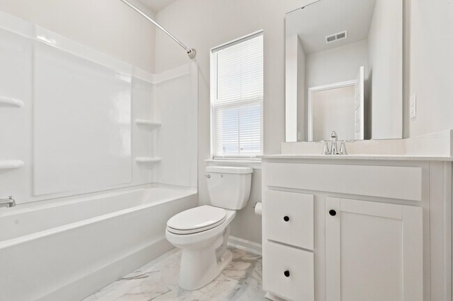 Building Photo - 334 Kindred Spirits Dr