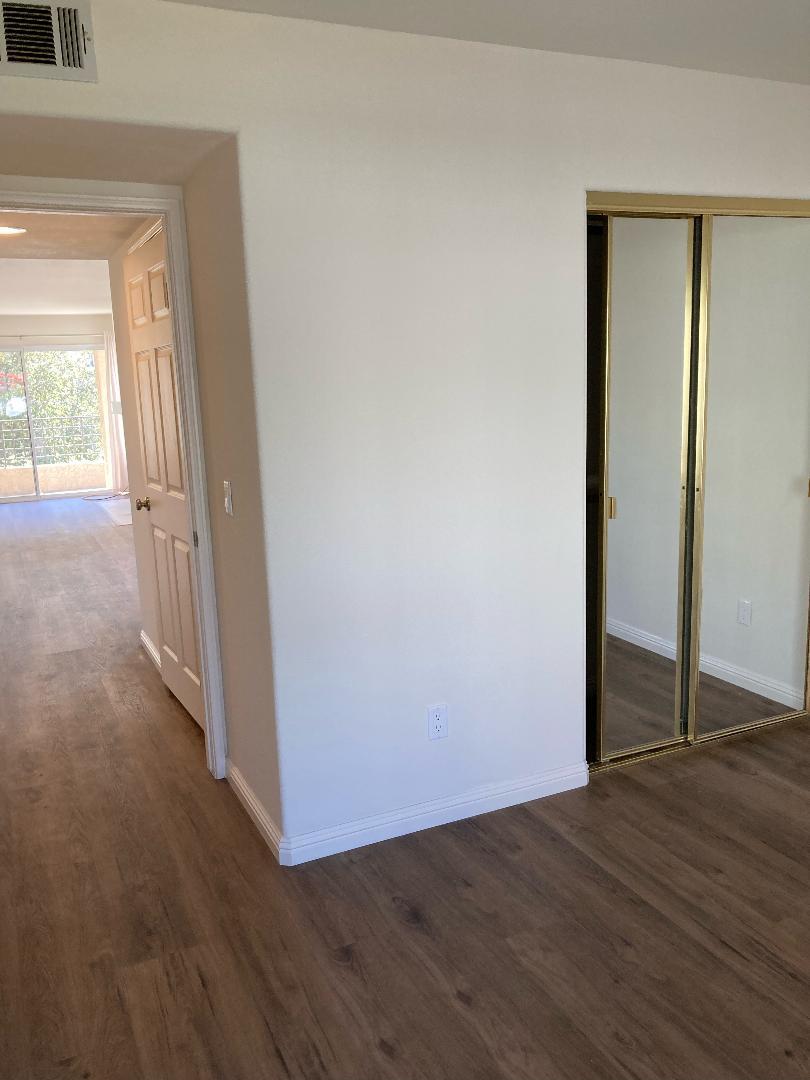 Building Photo - 7030 Paseo Encantada