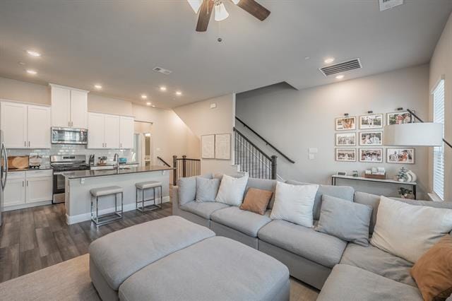 Building Photo - 4160 Wetstone Ln