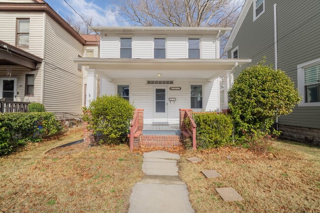 Primary Photo - Charming, Renovated House in Portsmouth