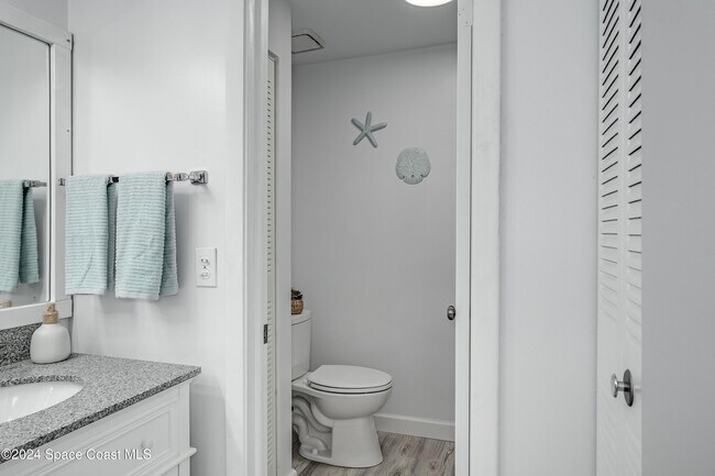 Building Photo - 3283 Sand Ct