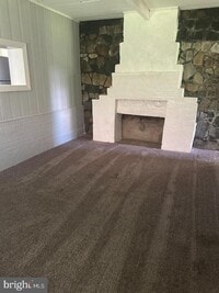 Building Photo - 4623 Belmont Ave