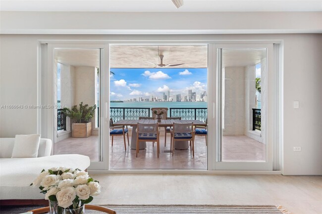 Building Photo - 4922 Fisher Island Dr