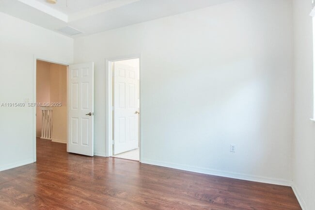 Building Photo - 12435 SW 125th St