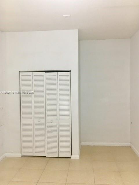Building Photo - 8438 SW 166th Pl