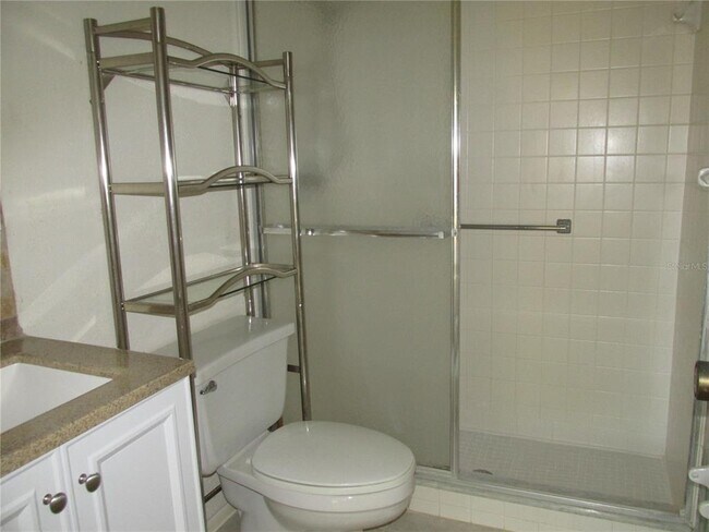 Building Photo - 740 White Pine Tree Rd