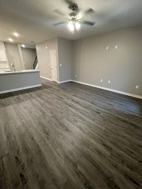 Building Photo - 8064 Cecil Dr