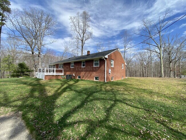 Building Photo - 15101 Spotswood Furnace Rd