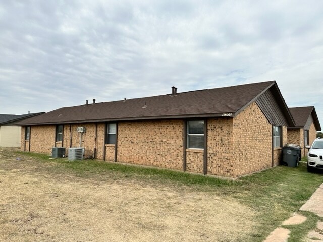 Building Photo - 6705 SW Beta Ave