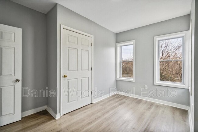 Building Photo - 4277 Mantua Ave