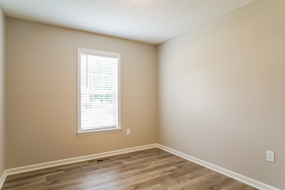 Building Photo - 412 Birdsong Way