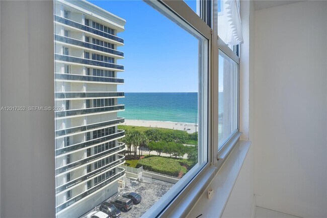 Building Photo - 9511 Collins Ave